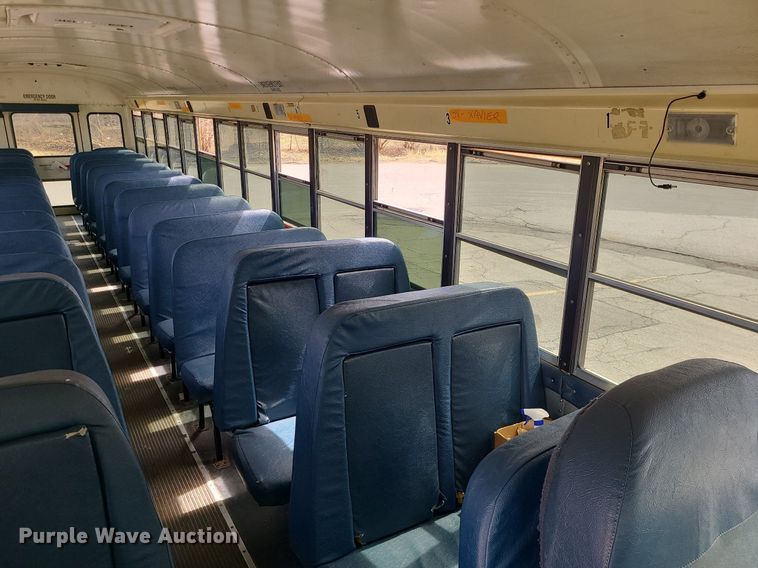 image for item LH9923 2007 IC PB105  school bus