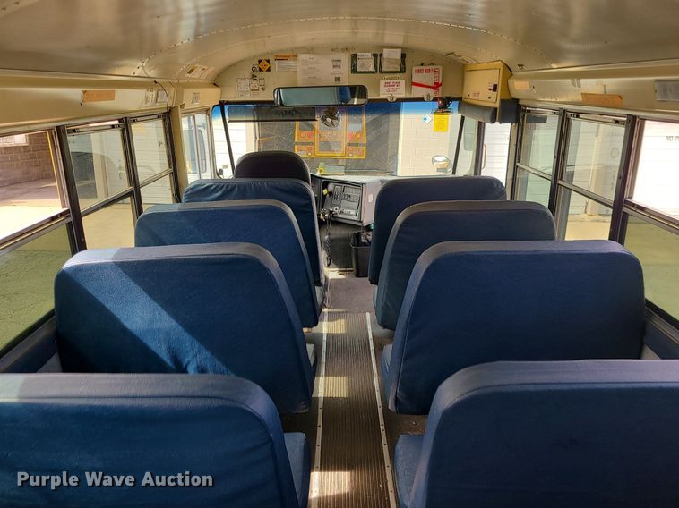 image for item LH9923 2007 IC PB105  school bus