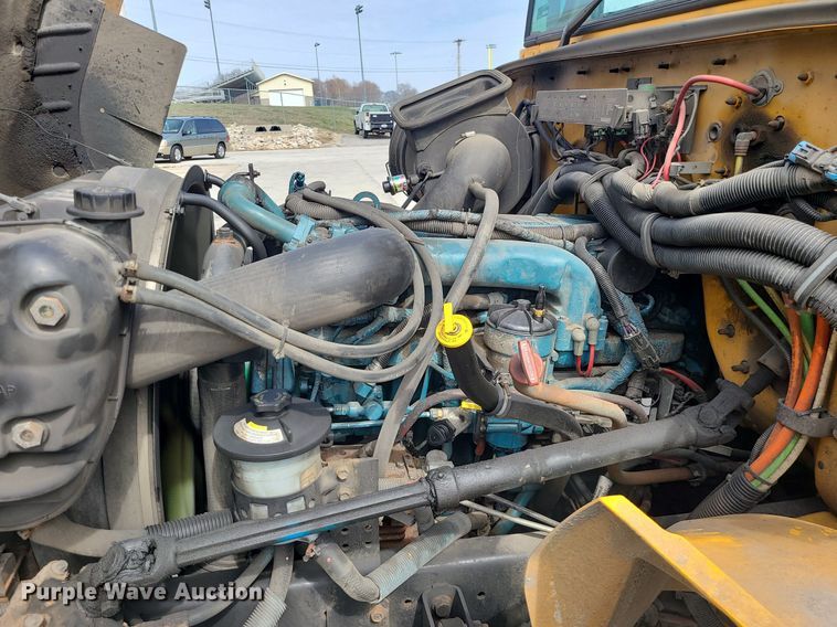 image for item LH9923 2007 IC PB105  school bus