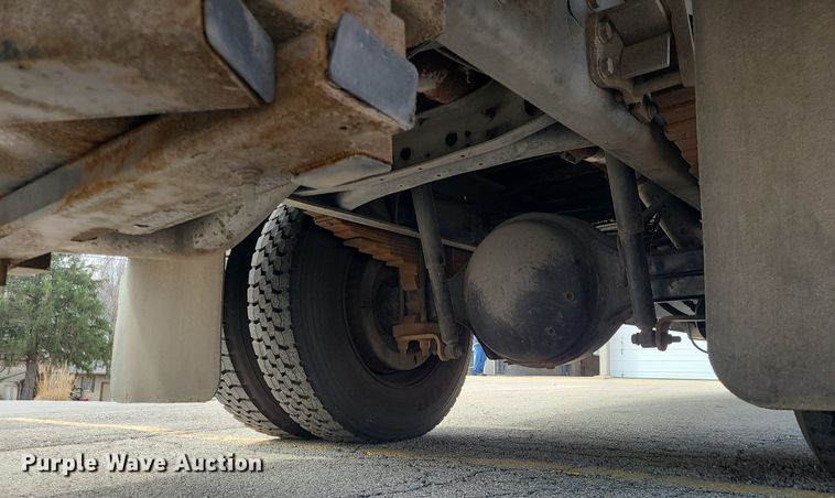 image for item LH9923 2007 IC PB105  school bus