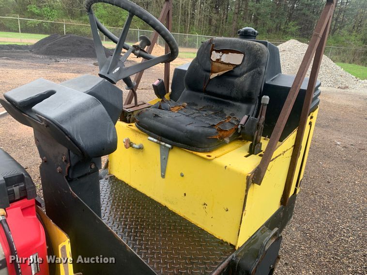 image for item LI9108 Wacker  double drum vibratory roller