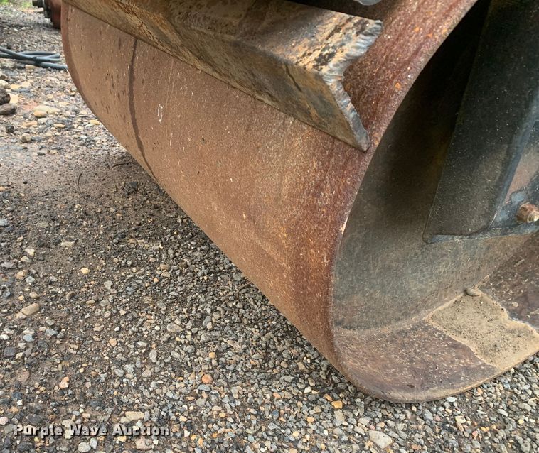 image for item LI9108 Wacker  double drum vibratory roller