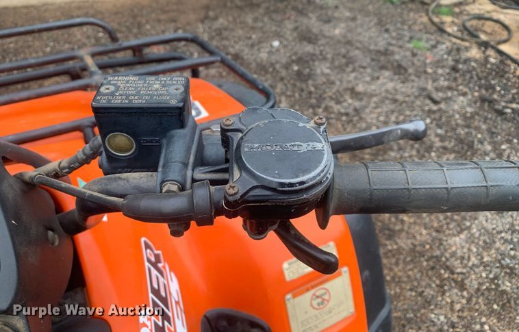 image for item LI9110 2002 Honda TRX250FE  ATV