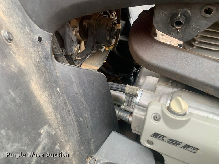 image for item LI9110 2002 Honda TRX250FE  ATV