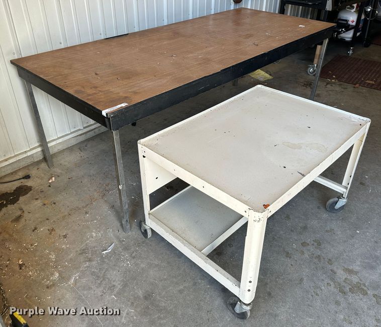 image for item LN9076 (2) tables