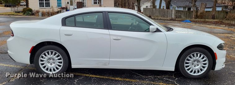 image for item LR9180 2016 Dodge Charger Police