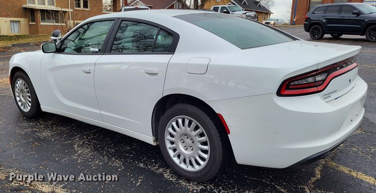 image for item LR9180 2016 Dodge Charger Police