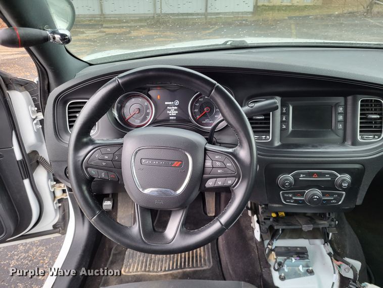 image for item LR9180 2016 Dodge Charger Police