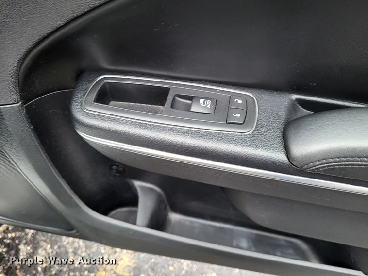 image for item LR9180 2016 Dodge Charger Police