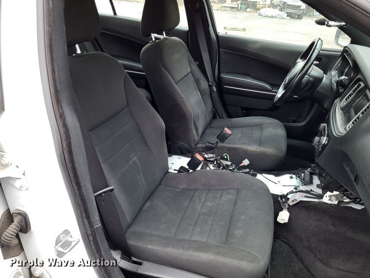 image for item LR9180 2016 Dodge Charger Police