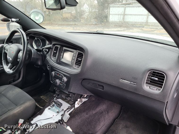 image for item LR9180 2016 Dodge Charger Police