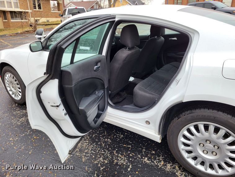 image for item LR9180 2016 Dodge Charger Police