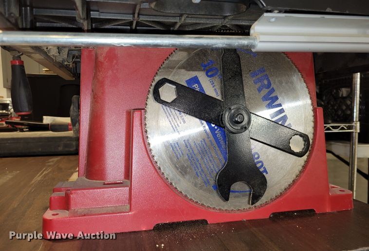 image for item LR9190 Skilsaw 3400  10" table saw