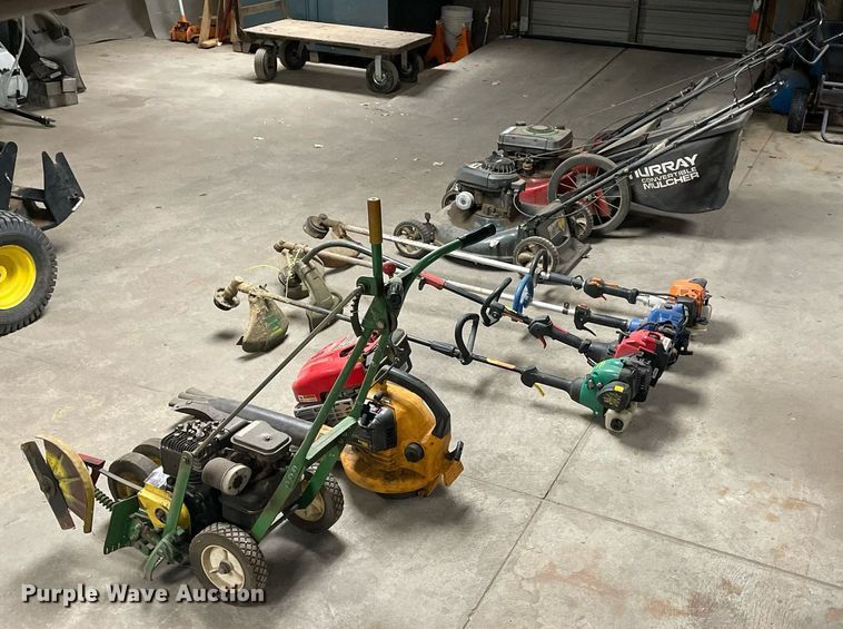 image for item LR9541 Lawn and garden equipment