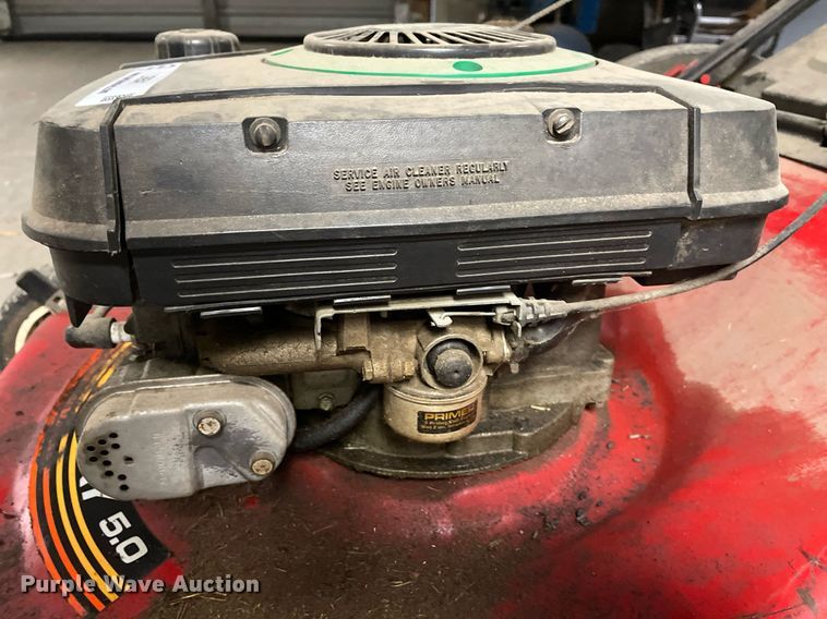 image for item LR9541 Lawn and garden equipment