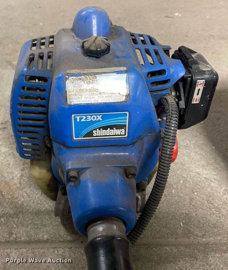 image for item LR9541 Lawn and garden equipment