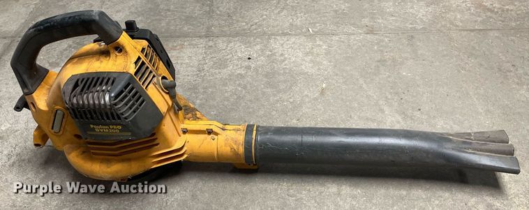 image for item LR9541 Lawn and garden equipment