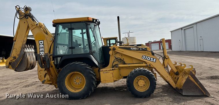 image for item LT9167 2000 John Deere 310SE  backhoe