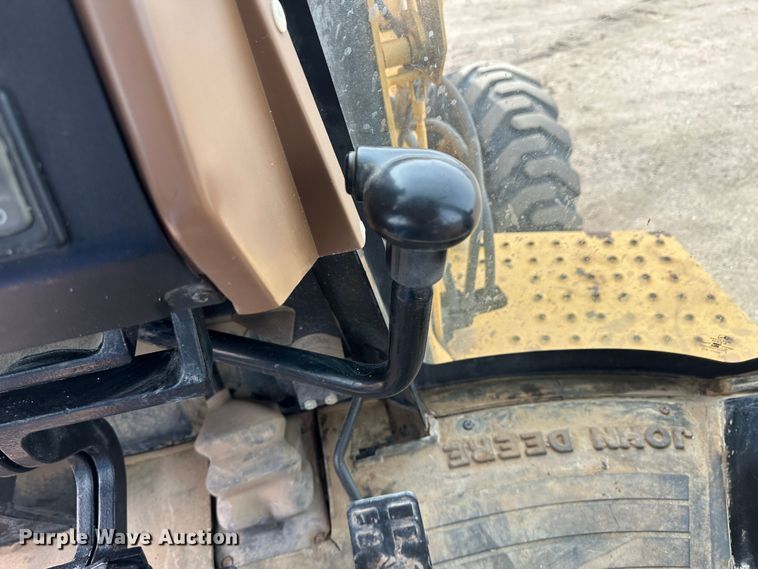 image for item LT9167 2000 John Deere 310SE  backhoe