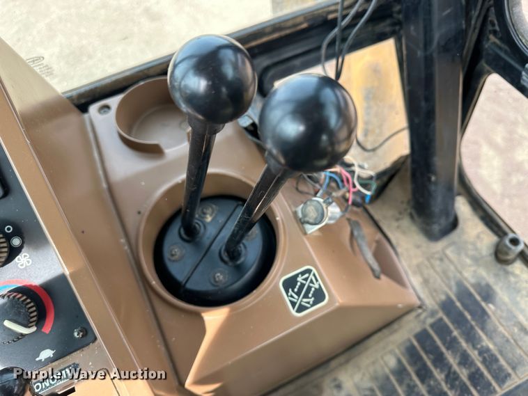 image for item LT9167 2000 John Deere 310SE  backhoe