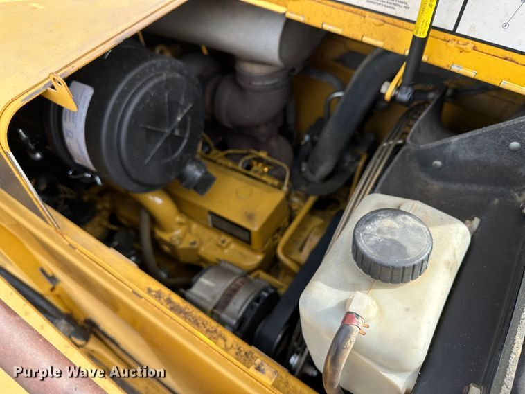 image for item LT9167 2000 John Deere 310SE  backhoe