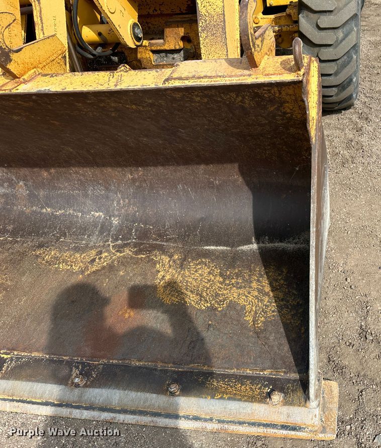 image for item LT9167 2000 John Deere 310SE  backhoe