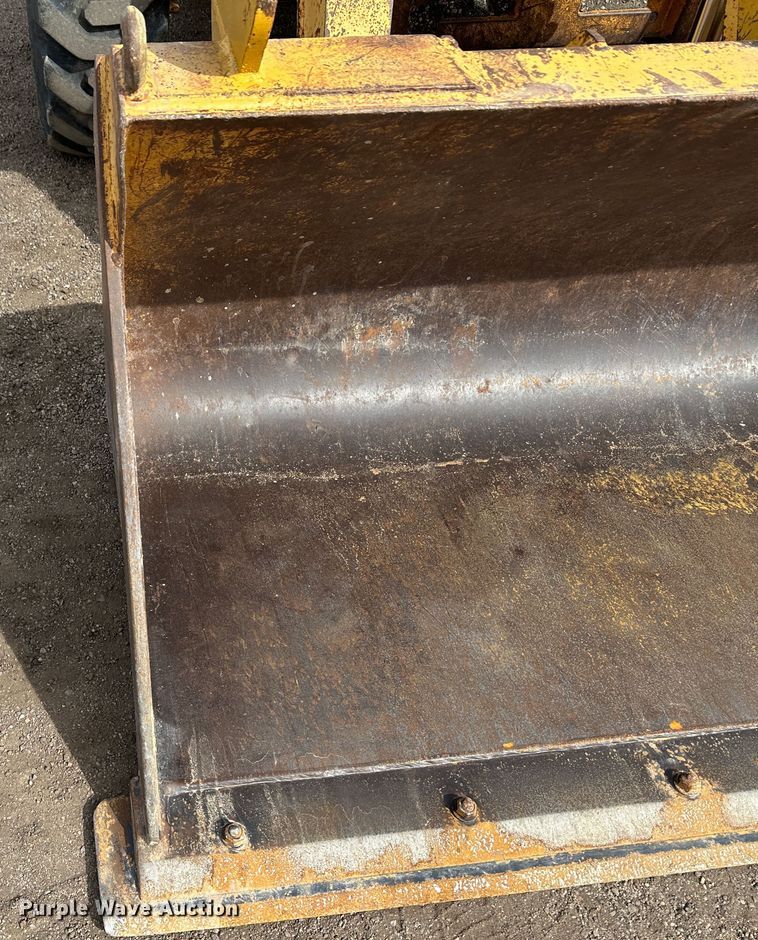 image for item LT9167 2000 John Deere 310SE  backhoe