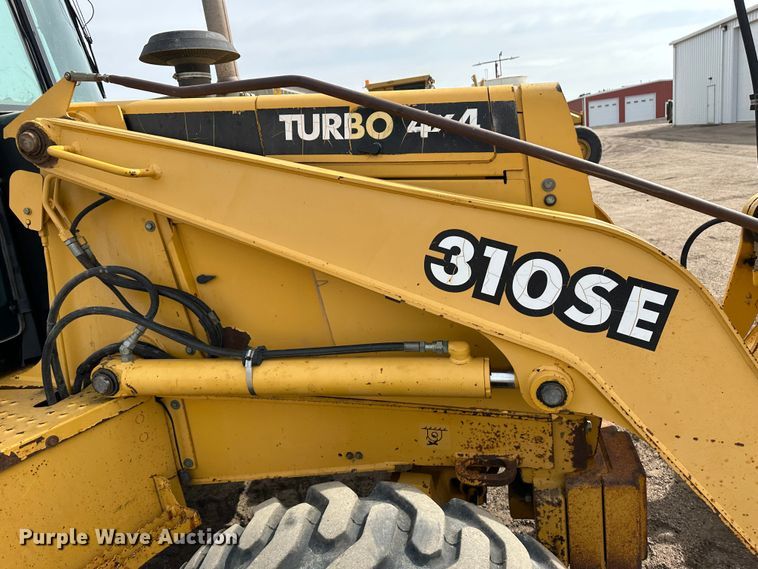 image for item LT9167 2000 John Deere 310SE  backhoe