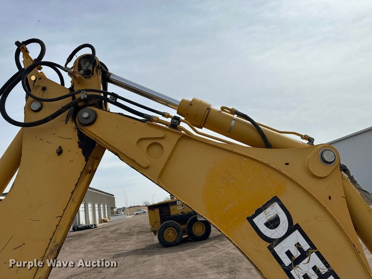 image for item LT9167 2000 John Deere 310SE  backhoe