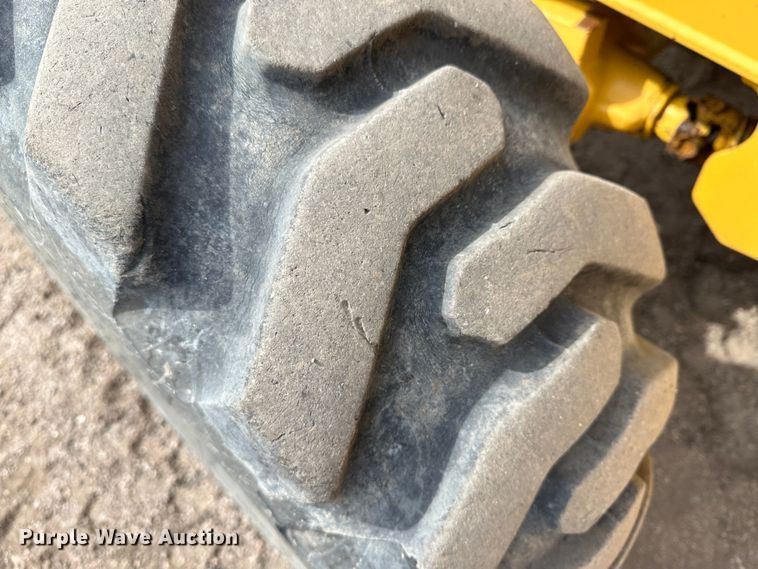 image for item LT9167 2000 John Deere 310SE  backhoe