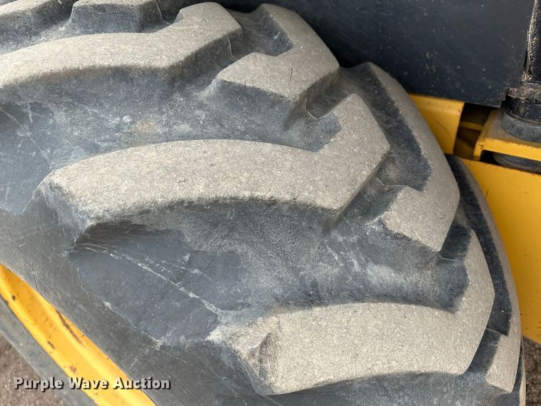 image for item LT9167 2000 John Deere 310SE  backhoe