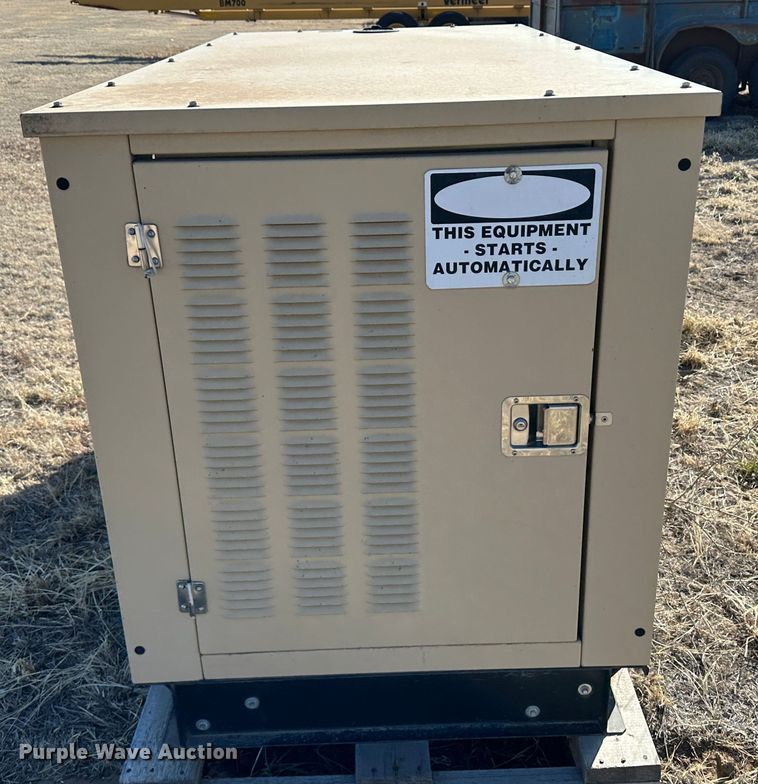 image for item LT9170 2002 Generac 2772130100  generator