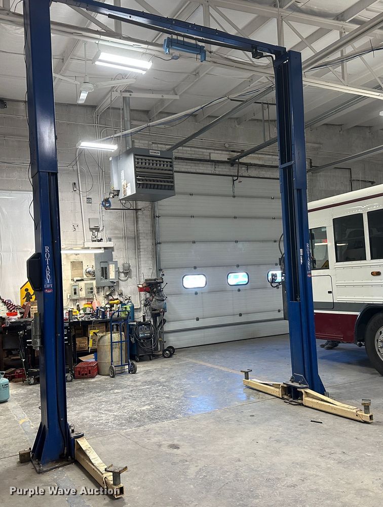 image for item LT9538 Rotary SPO12-11  automotive lift