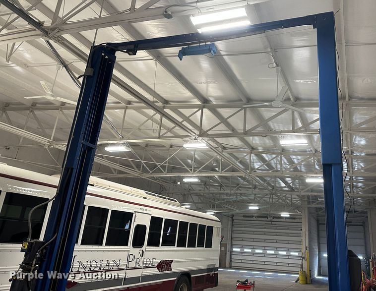 image for item LT9538 Rotary SPO12-11  automotive lift