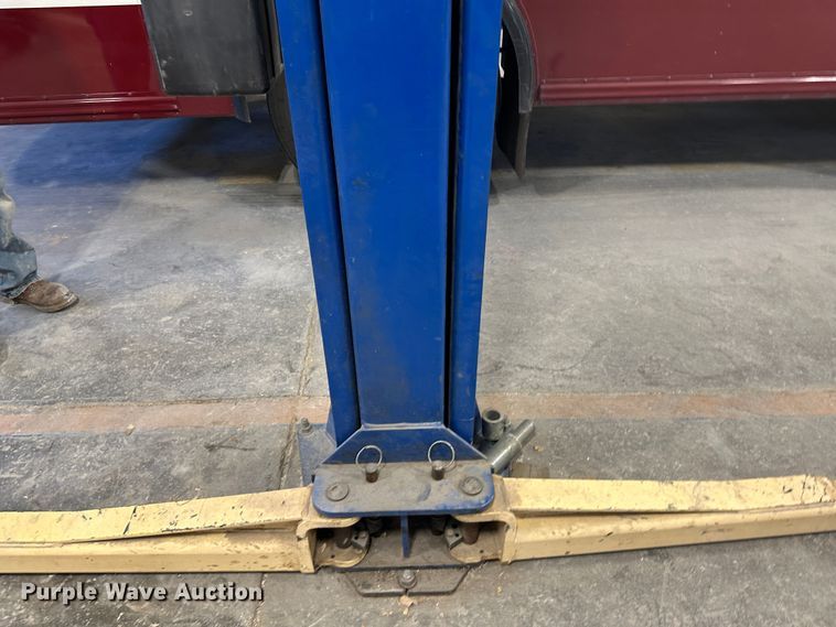 image for item LT9538 Rotary SPO12-11  automotive lift