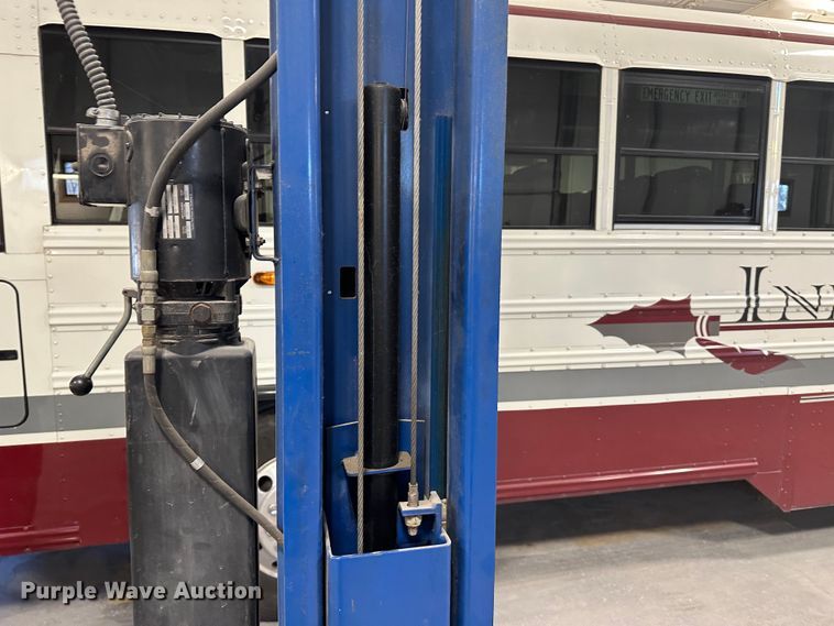 image for item LT9538 Rotary SPO12-11  automotive lift