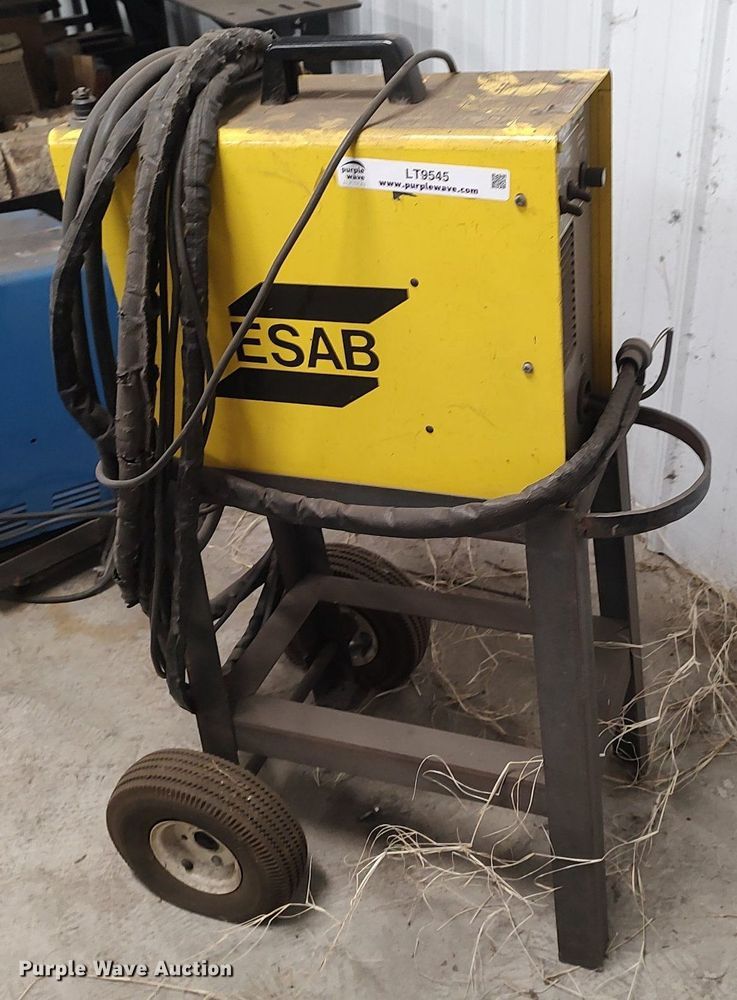 image for item LT9545 Esab PCM-500i  plasma cutter