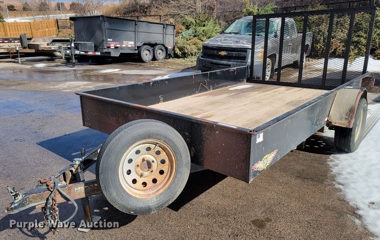 image for item LV9281 2005 H&H  utility trailer