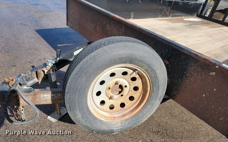 image for item LV9281 2005 H&H  utility trailer