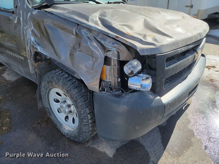 image for item LV9282 2013 Chevrolet Silverado 1500  Ext. Cab pickup truck