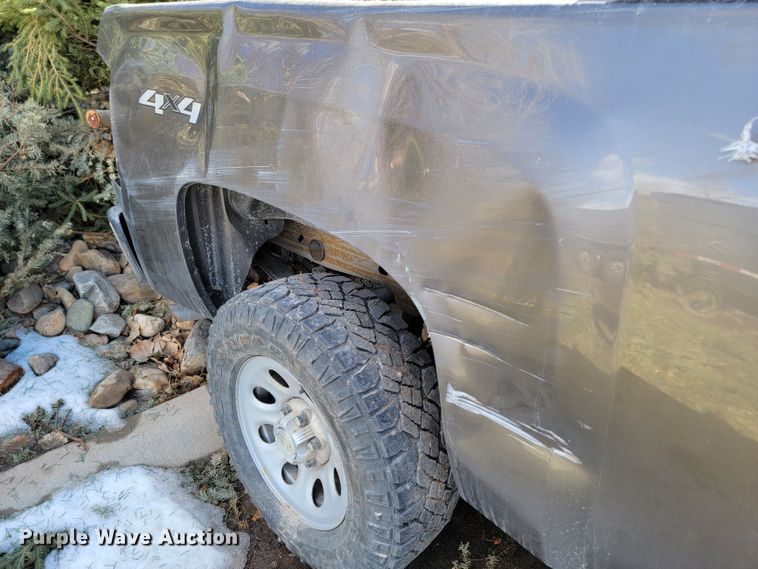 image for item LV9282 2013 Chevrolet Silverado 1500  Ext. Cab pickup truck