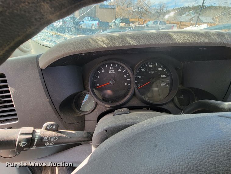 image for item LV9282 2013 Chevrolet Silverado 1500  Ext. Cab pickup truck