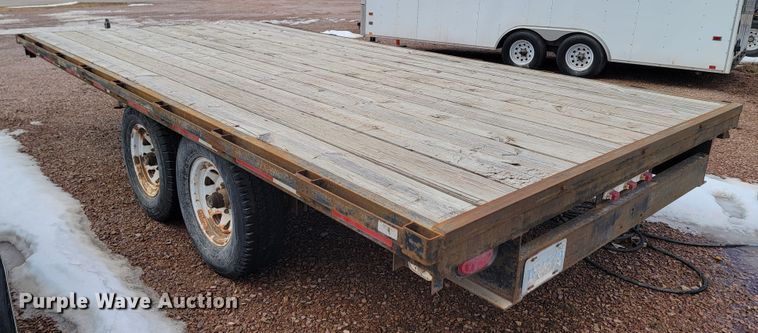 image for item LV9283 2000 Crab Point  equipment trailer