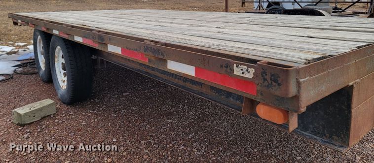 image for item LV9283 2000 Crab Point  equipment trailer