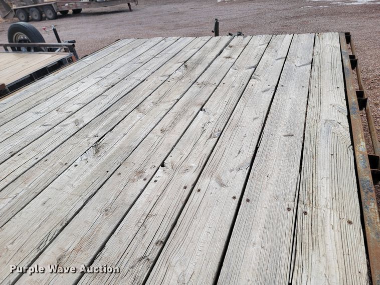 image for item LV9283 2000 Crab Point  equipment trailer