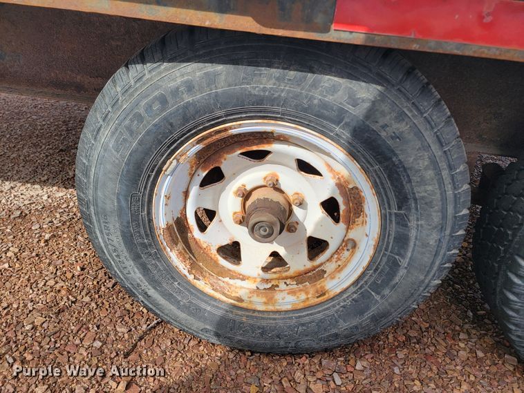 image for item LV9283 2000 Crab Point  equipment trailer