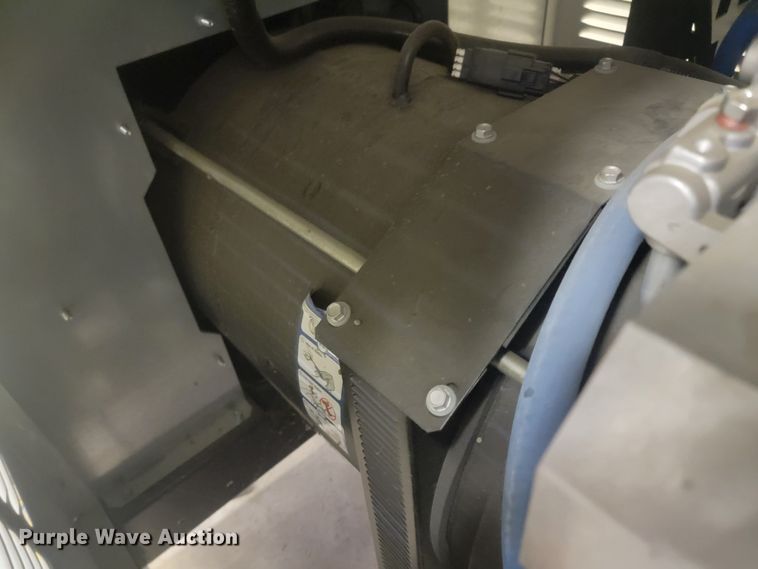 image for item LV9294 Generac RG04524GNSX  generator