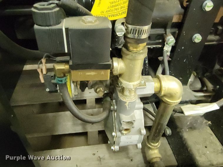 image for item LV9294 Generac RG04524GNSX  generator