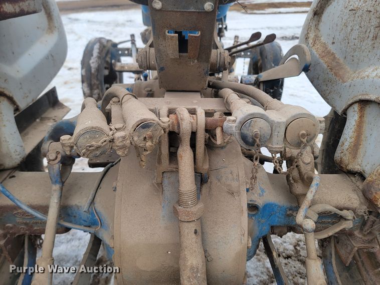 image for item LV9305 Ford 3000  tractor
