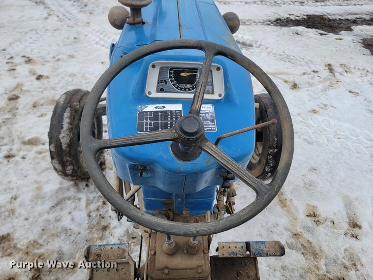 image for item LV9305 Ford 3000  tractor